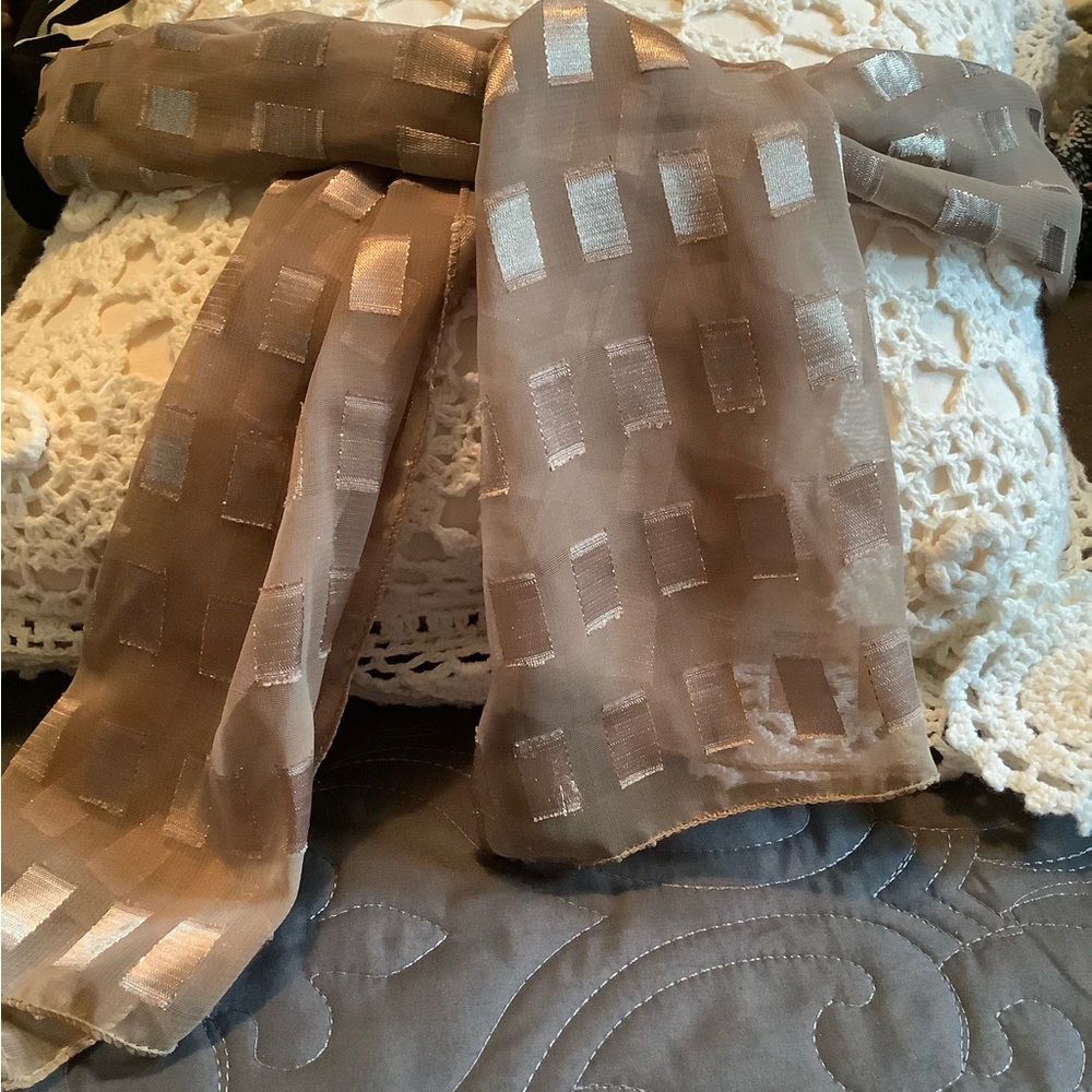 Ladies brown scarf, size 58” long, 14”Wide